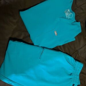 Teal FIGS Scrub Set - Catarina Top & uman relaxed jogger Pants